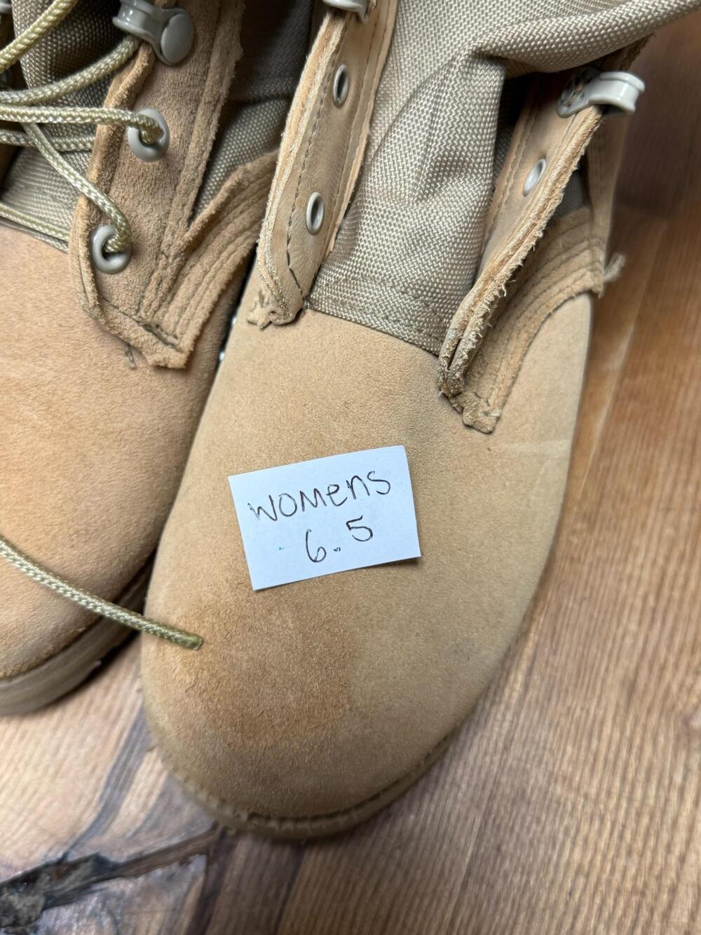 Combat Boots Womens Size 6.5 Beige Suede Vibram Sole Military Lace Up Mid Calf - Picture 15 of 16